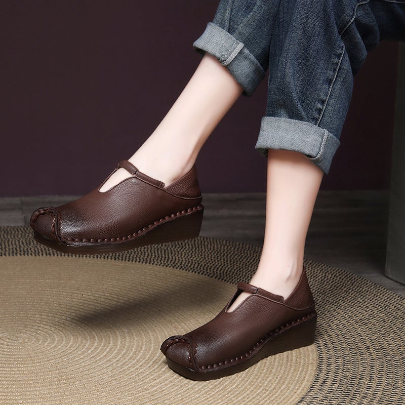 Autum First-Layer Cowhide Handmade Retro Genuine Leather Casual Wedge Heel Slip-On Shoes For Mothers - Image 2